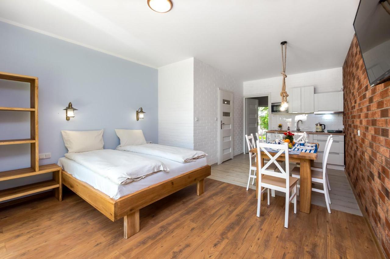 Villa Kliwer 50 Metrow Od Morza 罗威 外观 照片